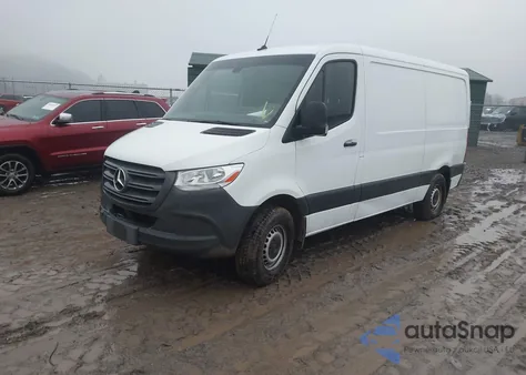 2019 Mercedes-Benz Sprinter 2500 Standard Roof I4 из США, поврежденный, VIN WD3PF0ED5KT004033